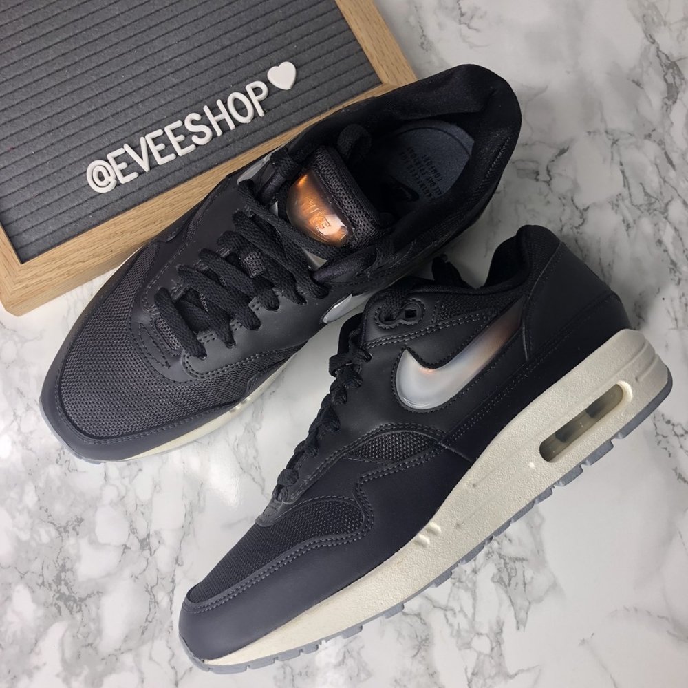 Nike Air Max 1 - Picture 2 of 4
